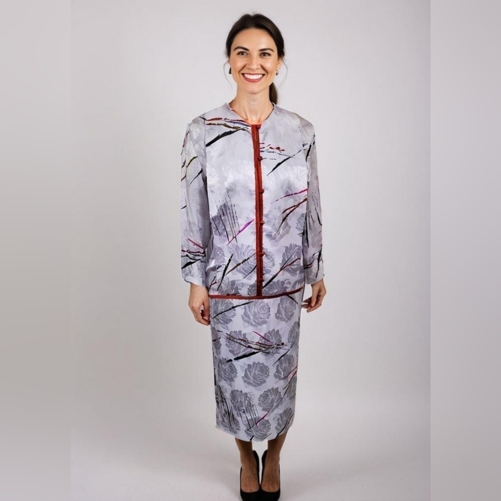 Haute Couture Vintage Ladies Silver Dress
